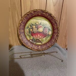 Decorative Fruit Bowl Wall Plate with Gold Accents